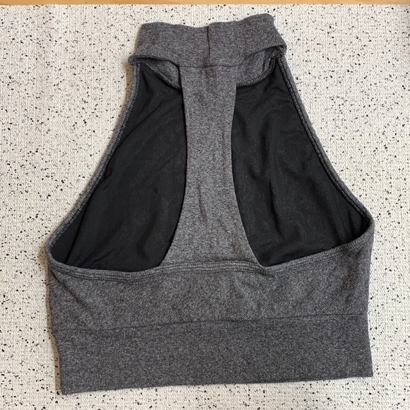 Like-new Splendid Heathered Grey Modal/Cotton/Spandex Blend Soft Stretch Crop - Picture 2 of 4